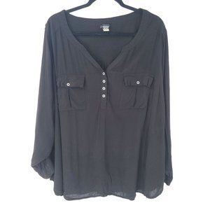 Torrid Top Black Size 2 2x Roll Sleeves Lightweight Plus Size Pocket Harper